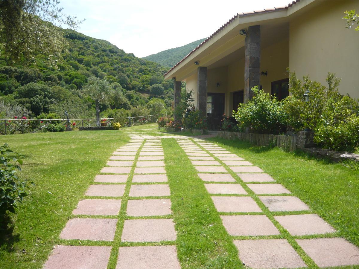 Hotel Su Mannau 3*