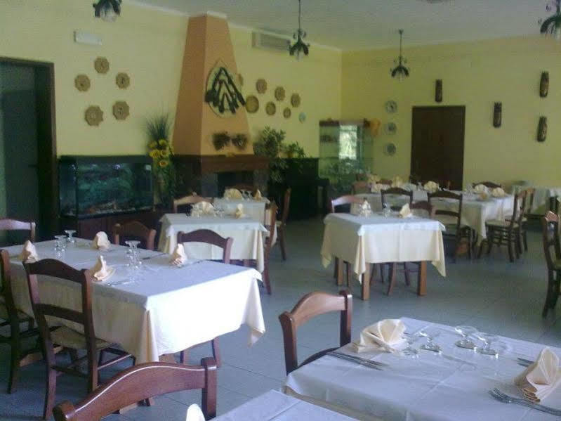 Hotel Su Mannau 3*